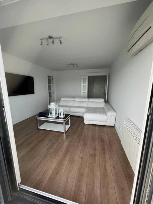 Apartamento Cerca Centro Madrid ริวาส-วาเคียมาดริด ภายนอก รูปภาพ