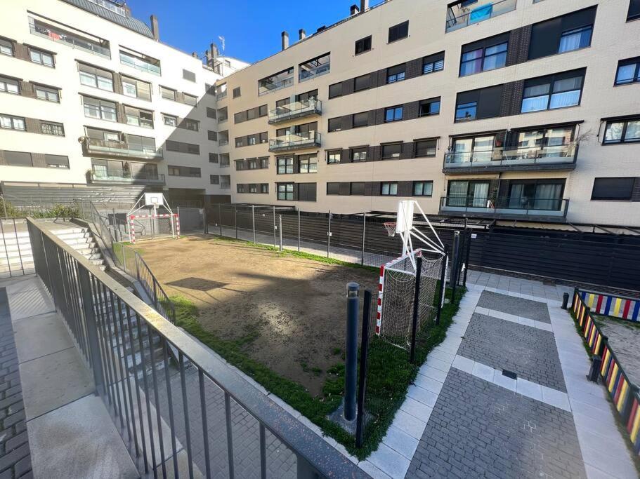 Apartamento Cerca Centro Madrid ริวาส-วาเคียมาดริด ภายนอก รูปภาพ
